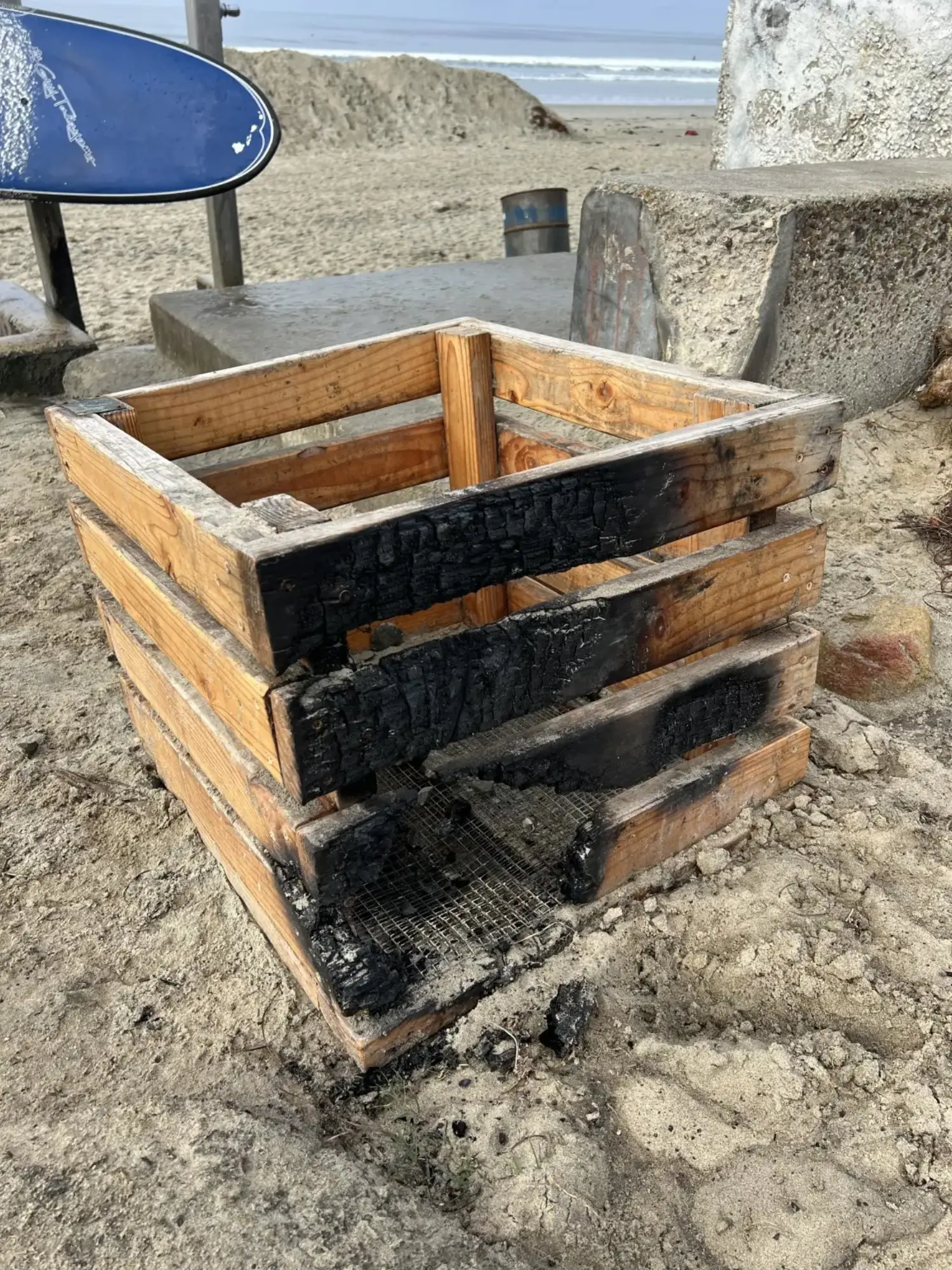 burnt_crate
